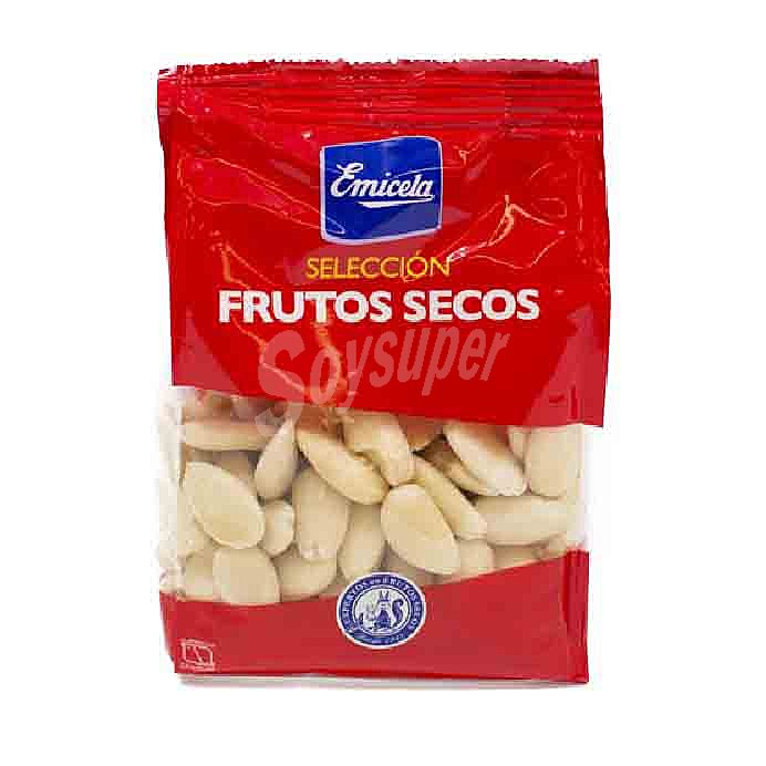 Selección almendras crudas sin piel