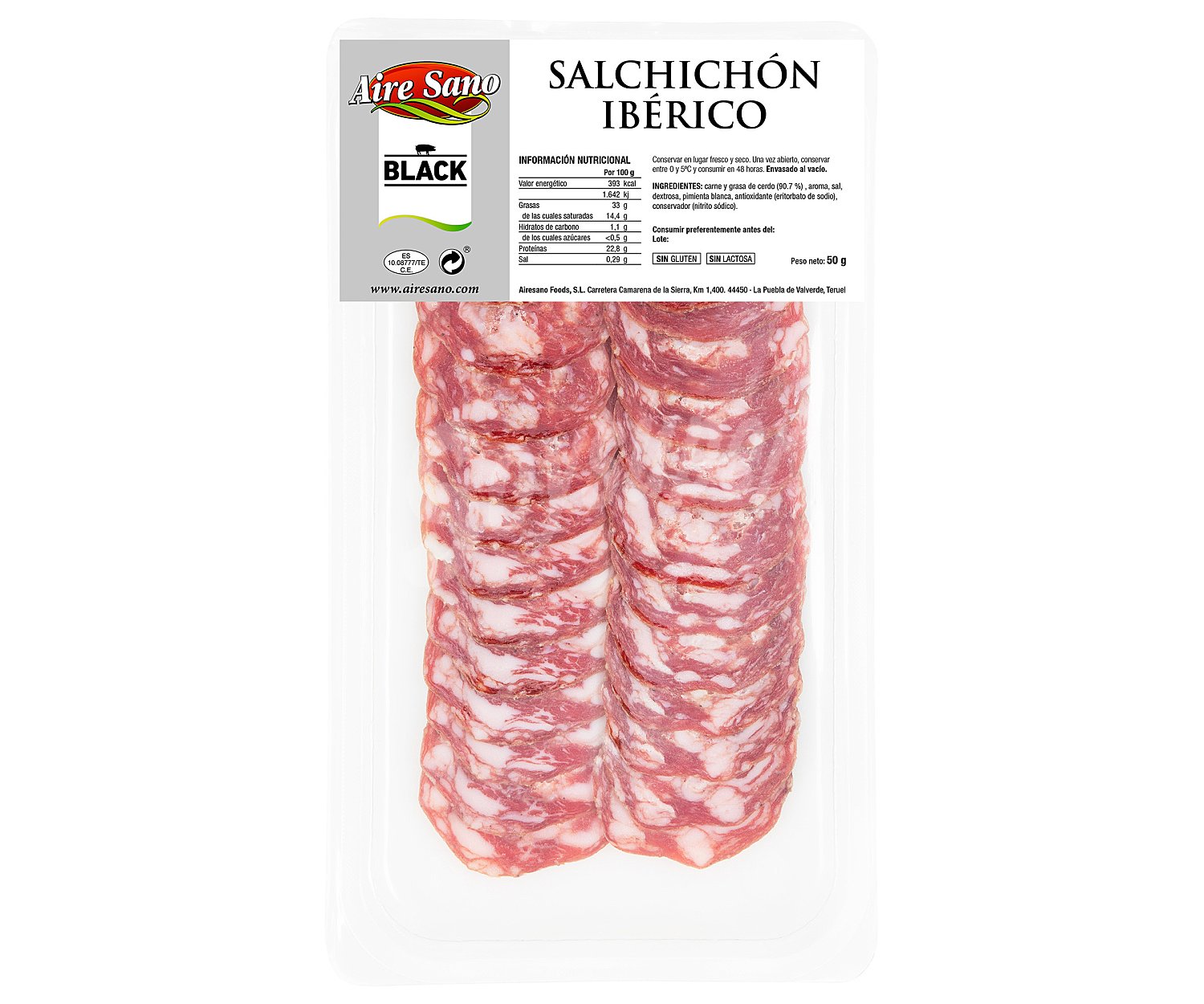 Salchichón ibérico cortado en finas lonchas