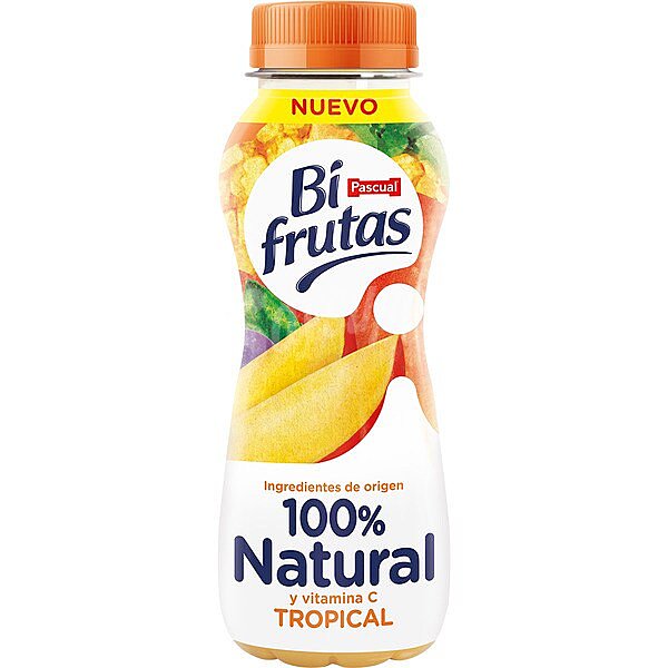 Tropical bebida refrescante mixta de zumo de frutas y leche con vitamina C