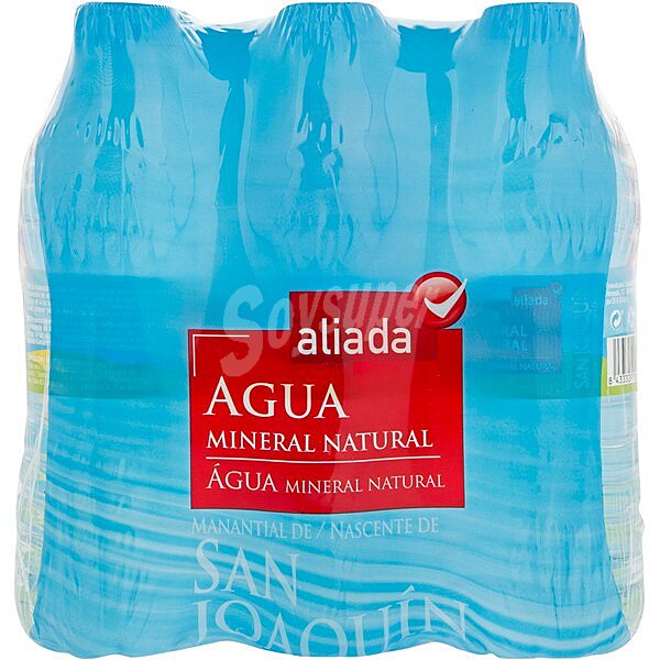 Agua mineral natural