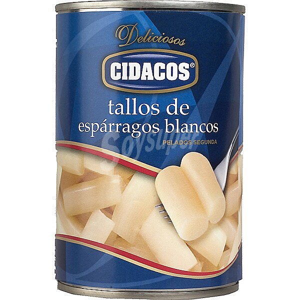 Tallos de espárragos blancos pelados