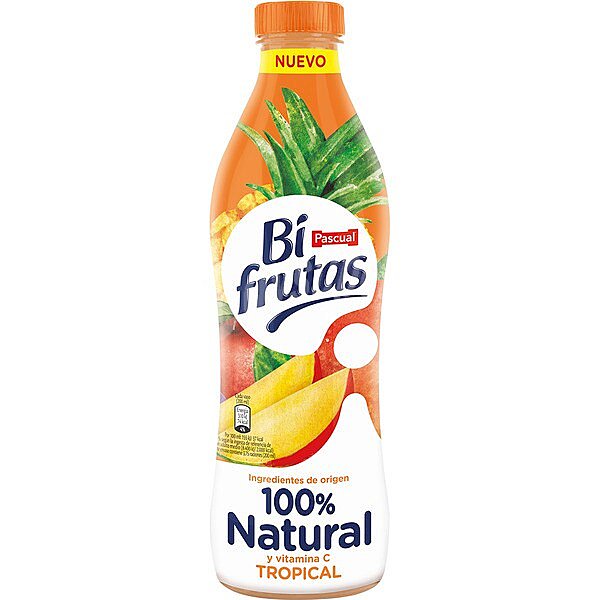 Tropical bebida refrescante mixta de zumo de frutas y leche con vitamina C