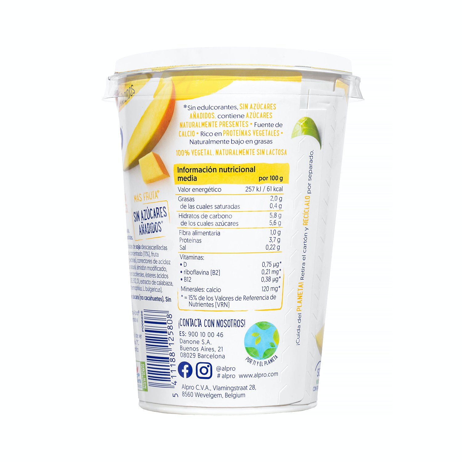 Especialidad de soja vegetal con fermentos del yogur y trocitos de mango alpro