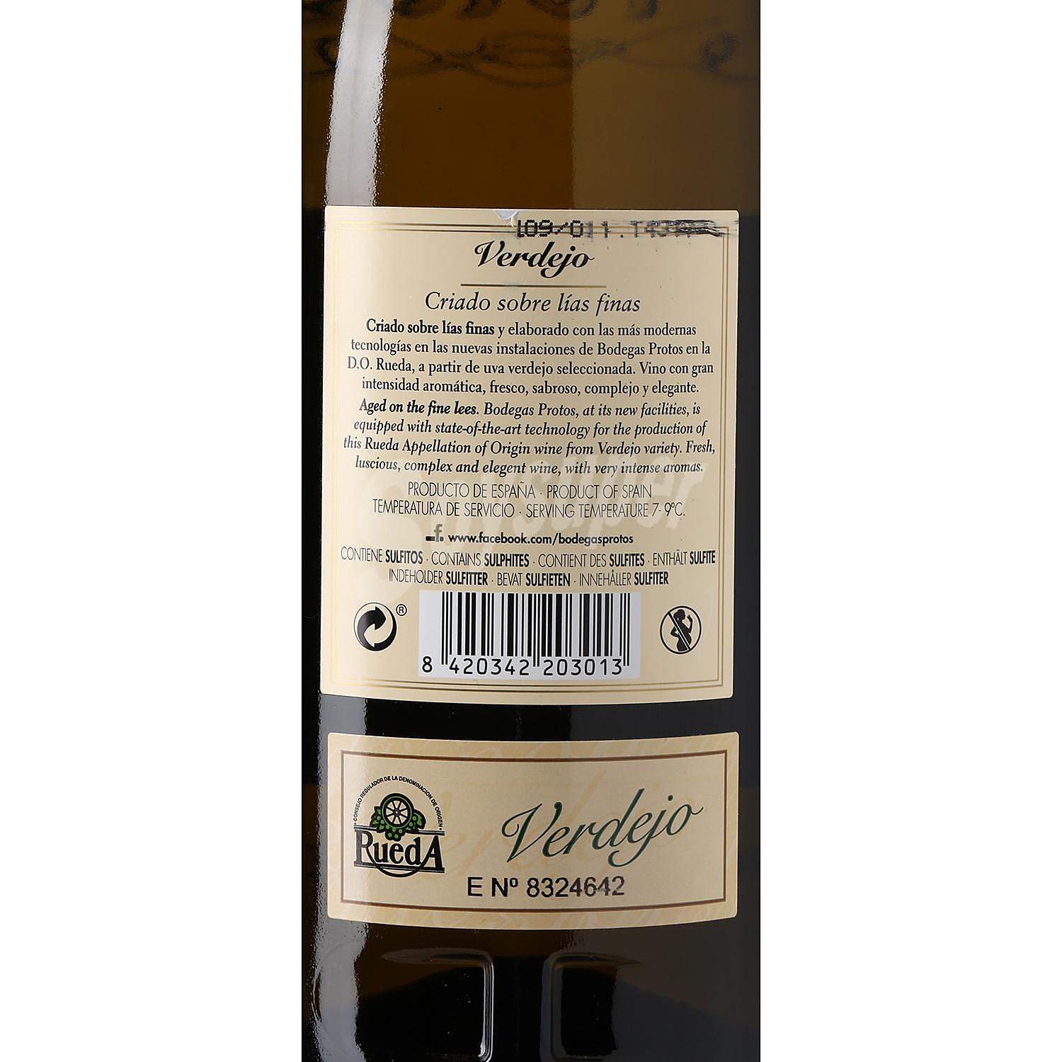 Vino blanco verdejo con denominación de origen Rueda protos