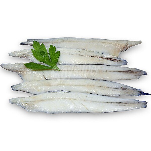 Filetes de boquerón seleccionados aliñados con aceite de girasol, aceite de oliva, vinagre sal, ajo, perejil natural