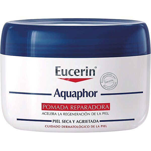 Aquaphor crema reparadora que acelera el proceso de regeneración cutánea