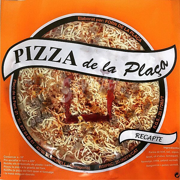 Pizza de salchichón tomate cebolla pimiento rojo y pimentón