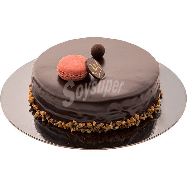 Tarta sacher con frambuesa