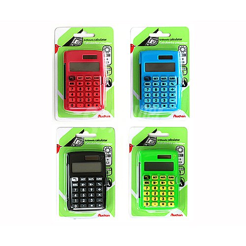 Calculadora disponible en diferentes colores: rojo, negro, azul y verde. producto alcampo