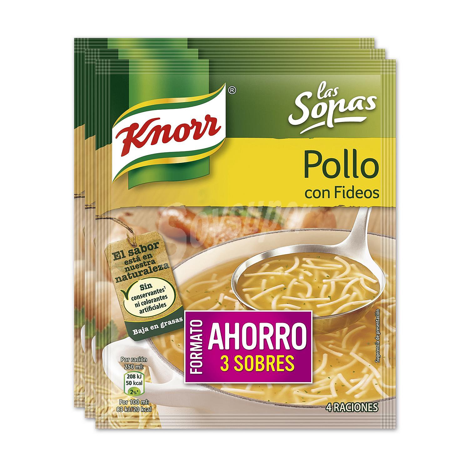 Sopa de pollo con fideos