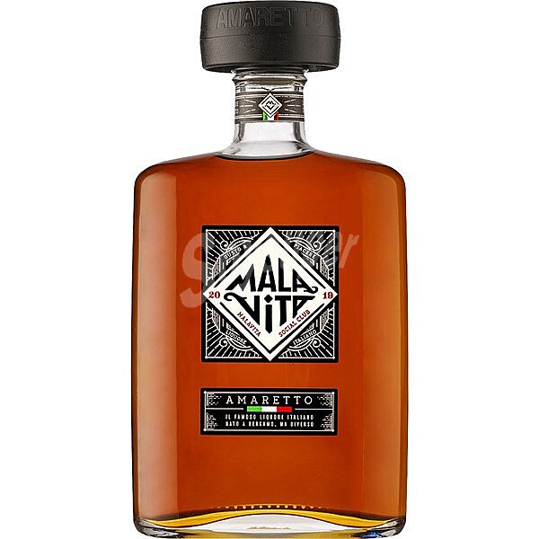 Amaretto licor italiano