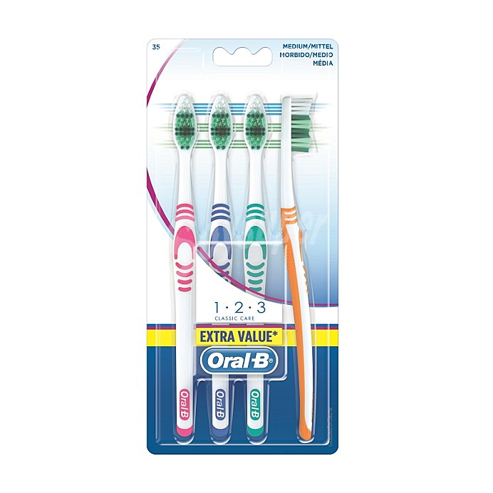 Cepillo de dientes con filamientos de dureza media oral B